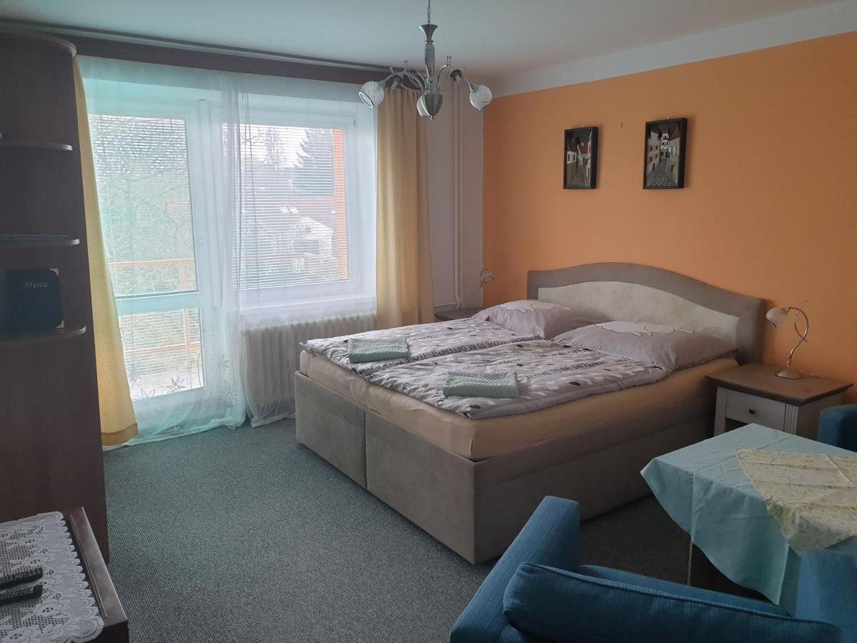 Pension Beranek Прага Екстер'єр фото